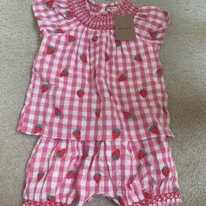 NWT 18-24 Mini Boden Strawberry Woven Gingahm Set